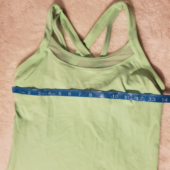 Lululemon green tank top Sz 6 - Picture 7 of 8